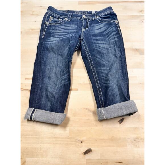 Miss Me Jeans Cuffed Denim Capri Size 29 JP5668P Bling Feathering - Picture 1 of 9